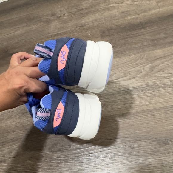 Ryka blue sneakers size 9 - Picture 8 of 8